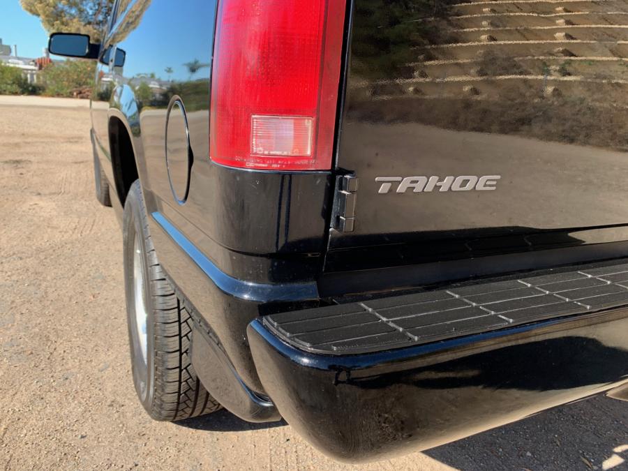 Детали экстерьера Chevrolet Tahoe Limited (GMT840) 2000 года  (фото 69 из 233)